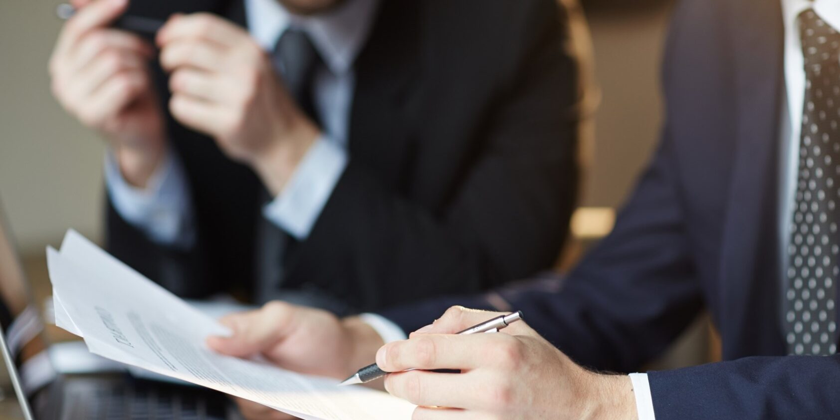 gestoría en Catarroja - hombres