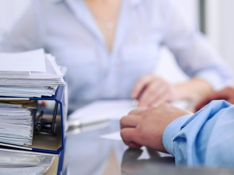 gestoría para empresas cerca de Catarroja - carpetas