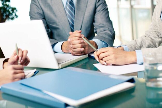 Gestoría para sl en Alfafar - Traje