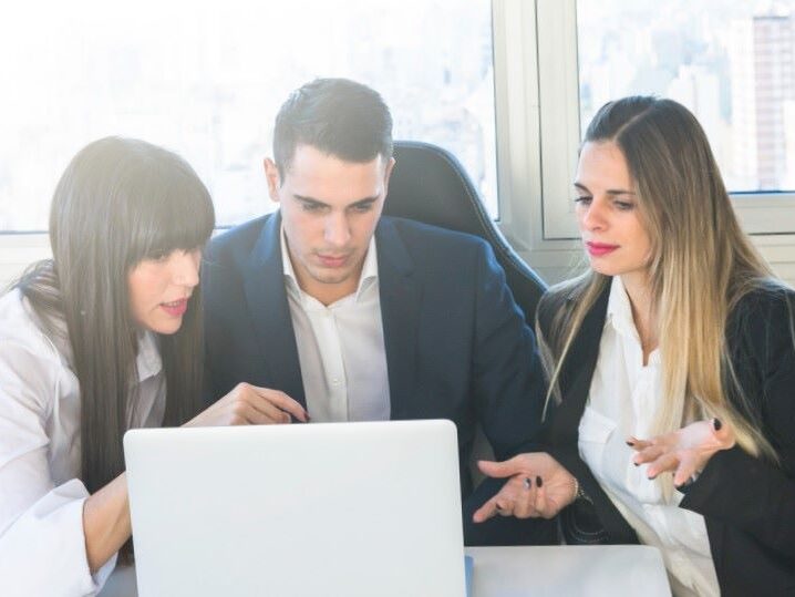 Asesoría para empresas en Benetuser - Equipo