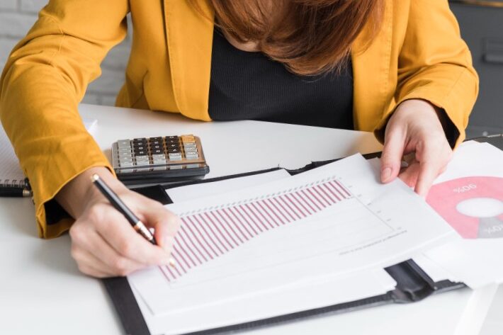 Gestoría para declaraciones trimestrales en Alfafar - Amarillo