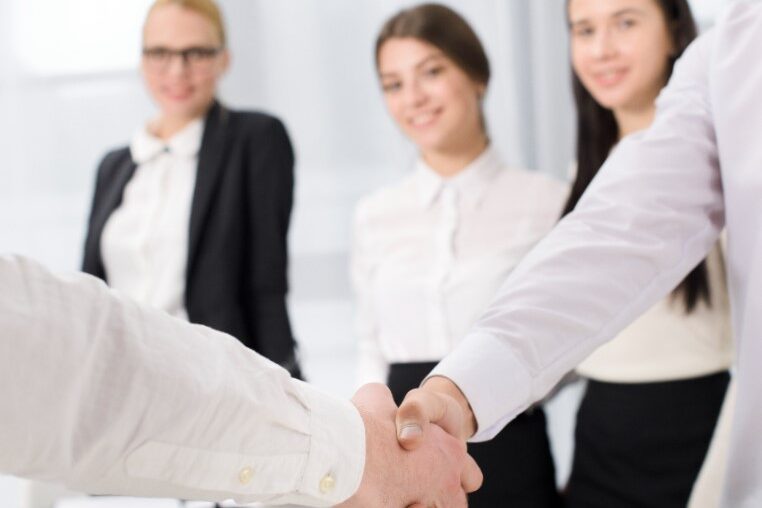 Gestoría laboral en Benetúser - Apretón